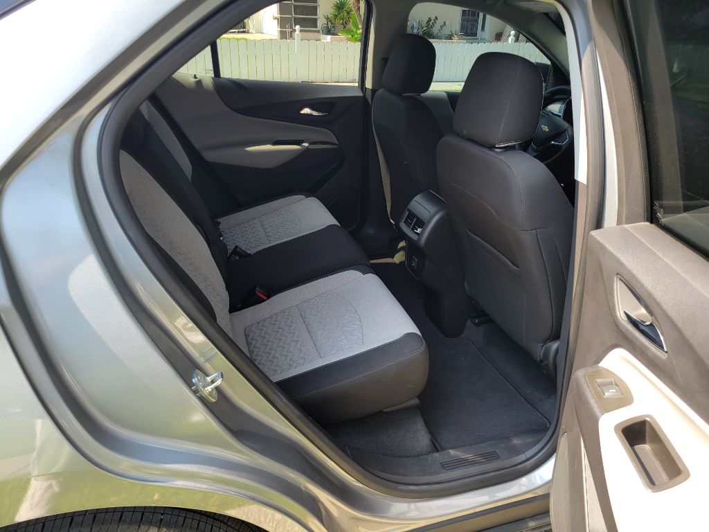 2023 Chevrolet Equinox LS - Photo 10