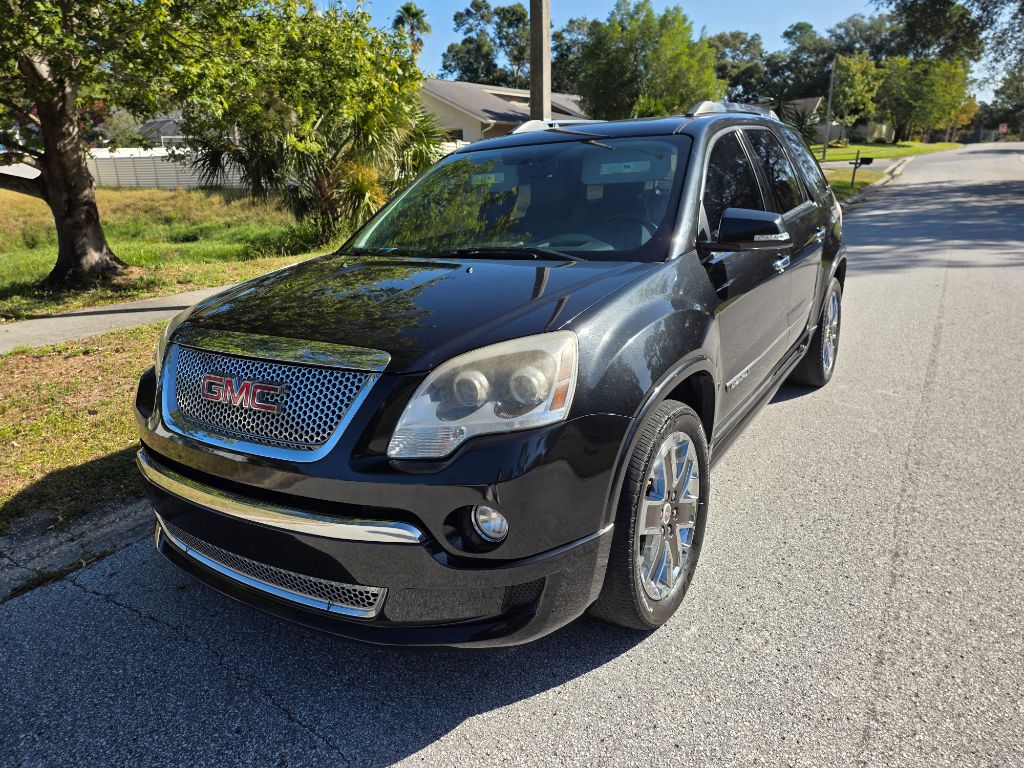 2012 GMC Acadia Denali's photo
