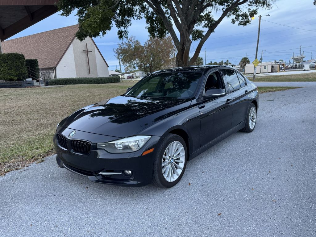 2013 BMW 3 Series 328i's photo